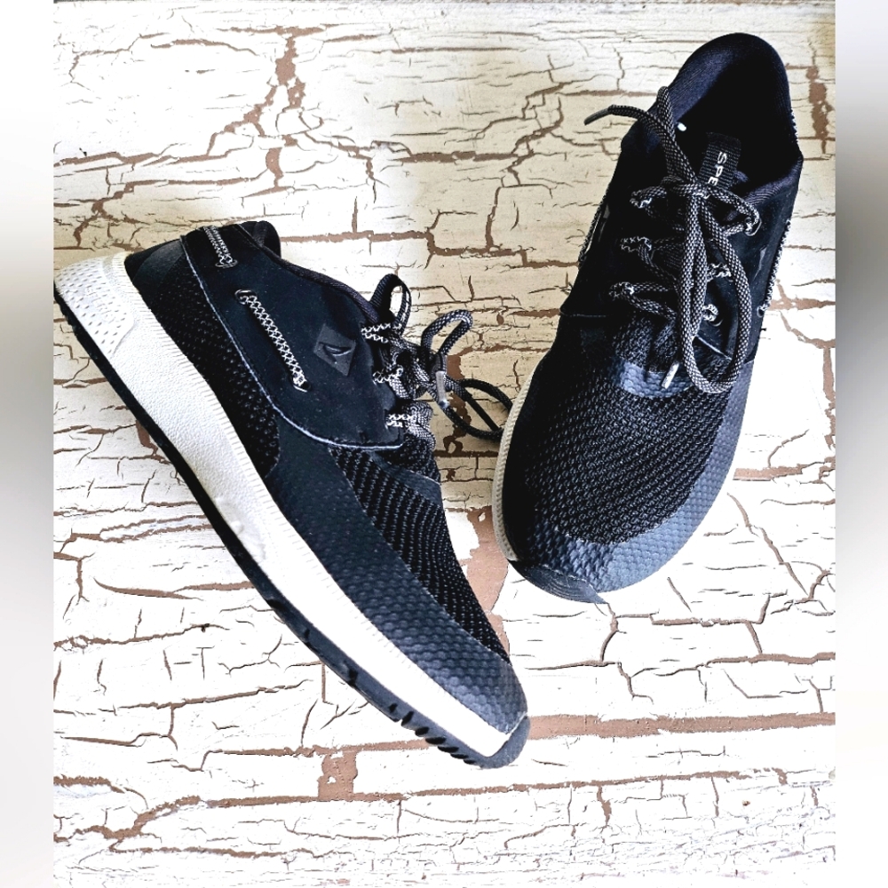 Sperry Top-Sider 3 Boys Shoes Excellent Condition